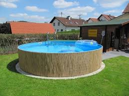 Above Ground Swimming Pool 35 Modern Designs To Steal 4 Cakerecipess Com Piscina No Quintal Patio Jardim De Varanda