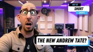 Amanda Brey's Instagram, Twitter & Facebook