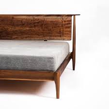 Solid Wood Modern Platform Bed Floating Headboard Bedframe Etsy Modern Wood Bed Modern Platform Bed Modern Storage Beds