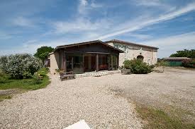 Vous profiterez également de la piscine extérieure, en saison, pour un petit moment de détente. Les Tilleuls De La Voie Verte Feugarolles Wonderbox