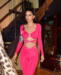 It turns out the underdog moonlight had actually won. Why Kendall Jenner Is Skipping The Vanity Fair Oscar After Party In 2020
