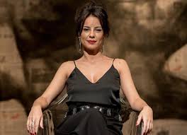 Andreia horta e cauã reymond foram escalados para a novela em seu lugar, escrita por andreia horta e cauã reymond foram escalados para a trama de licia manzo, que deve estrar em 2020. Andreia Horta Celebra Centesima Edicao De O Pais Do Cinema Aprendo A Cada Programa Quem Tv E Novelas