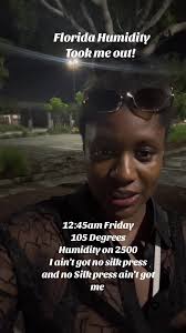 Florida #humidity is INSANE!!! My #silkpress never stood a chance. My hair  😫 wont be able to recover 😭 #naturalhair #naturalhairtiktok  #naturalhairproblems