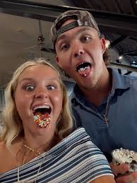 Lily Boswell (@lilymboswell) • Instagram photos and videos