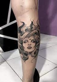 Tatto Medusa em 2022 | Tatuagens especiais, Frases para tatuagem feminina, X tatuagem