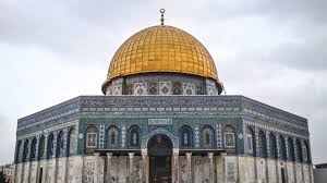 Sejarah masjid al aqsa telah melewati berbagai masa dan bermacam penguasa. Masjid Al Aqsa Islaahi Advices
