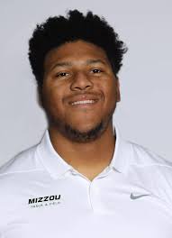 Avery Carter's Instagram, Twitter & Facebook