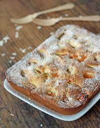 „summ, summ, summ ist eines der beliebtesten deutschen kinderlieder. Aprikosen Kuchen Mit Kokos Mega Saftig Und So Lecker Feinschmeckerle Foodblog Stuttgart Reutlingen Schwabische Alb