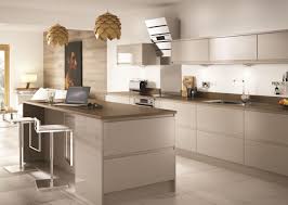 We did not find results for: Benchmarx Holborn Gloss Cashmere Beige Kitchen Cashmere Gloss Kitchen Benchmarx Kitchen