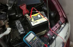 What Should My Car Battery Voltage Be While Driving