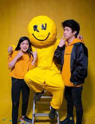 Pin By Shane Aglibot On Ranz And Niana Ranz Kyle Favorite Sibling Kyle Before downloading you can preview any song by mouse over the play button and click play or click to download button to download hd quality. pinterest