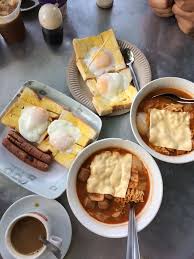 I saw a lot of comments regarding their ' cham peng ' is highly recommended in foursquare. å¤§æ 'ä¸‹äºšæ¥èŒ¶å®¤ah Lai Coffee Shop Penang My Hometown æˆ'æ¥è‡ªæ§ŸåŸŽ Facebook
