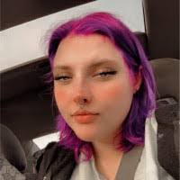 Kimberly Waldron's Instagram, Twitter & Facebook