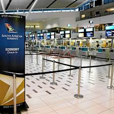 Must wear a face mask (covering mouth and nose) at any time that they come into contact with the public for a period of 14 days after their arrival in south australia. Netherlands And Dubai Ban Travellers From Sa Due To Covid Variant