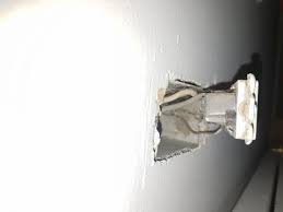 The light doesn't turn on of off after moving that upward brown to the lonely blue. Need Some Help With Wiring A Light Fixture Light Switch Won T Turn Off Light Doityourself Com Community Forums