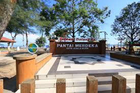 Various accommodation is available for rent to. Merdeka Beach Pantai Merdeka Kedah