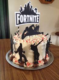 Birthday Cakes For 10 Year Old Boy Fortnite With The Help Of A Dear Friends Cricut My Sister And I Created This Fortnite Dancers Cake For Geburtstagskuchen Kind Kuchen Kindergeburtstag Geburtstagstorte