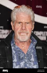 10 ron hi-res stock photography and images