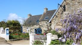 Piscine couverte et chauffée toute l'année. A Plouezoc H Chambre Taureau Dans Maison De Caractere Avec Vue Mer En Pays De Morlaix Cote De Granite Rose Finistere Bretagne Chambre D Hotes A Plouezoc H Clevacances