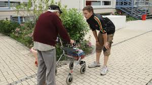 German family minister franziska giffey may keep her academic doctorate title, berlin's free university has ruled. Franziska Giffey Federal Volunteer Service Should Be More Attractive The Korea News Plus