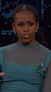 Posted @withrepost • @designingbroadway @lodivadevine @thesherylleeralph  and Deborah Burrell in the pages of Designing Broadway Photo Martha Swope  #dreamgirls #robinwagner #imperialtheatre #1981 #tomewen #henrykrieger  #michaelbennett #theonivaldredge ...