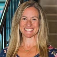 Tia Ryan's Instagram, Twitter & Facebook