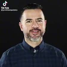 Pastor Fredy Aranda Sobre La Rosa