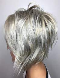Silver Hair Color Ideas For Inverted Bob Hairstyles 2018 Con Immagini Stile Di Capelli Tagli Di Capelli Capelli Casual