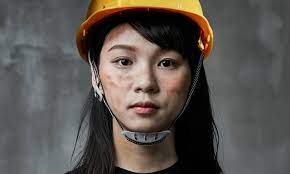In october 2014, weeks after angry demonstrators surrounded hong kong's government headquarters to demand a greater say in selecting the city's top official, the. Meet Agnes Chow The Activist Who Is Being Called The Real Life Mulan