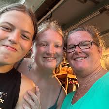 Is there an issue with the pump suddenly not producing air bubbles?