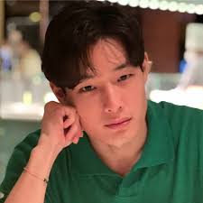 Sun Lee Email & Phone Number