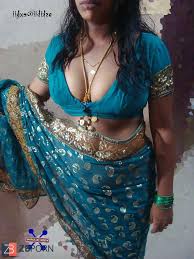 This is a story in which he got his neighbour aunty navel , belly and had a chance to love her navel. Blouse Back Neck Designs Photos Hot Legs Blouse Neck Design Top 30 Trendy Designer Blouse Back Neck Design Youme And Trends Blouses Discover The Latest Best Selling Shop Women S