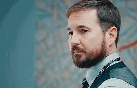 Steve Arnott Martin Compston GIF