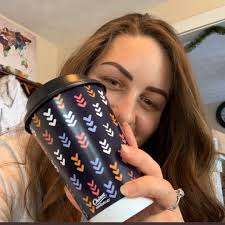 Amber Christy (@amberownsayak)