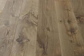 Many of us like the idea of a wood floor, a solid surface that doesn't stain, doesn't rip and that can withstand almost anything the kids or the pets can throw at it. Wooden Flooring Glasgow Hardwood Flooring Solid Wood Flooring