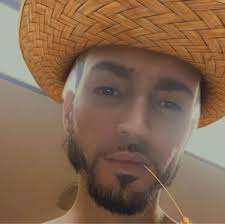 40 acre lot in Port st Lucie. Similar Land lots selling in area upwards of  400k. I'm aware that most buyers are buying for 130k in the average  suburban areas. How do