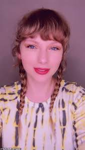 Please use this thread for everything love story and fearless related. Taylor Swift Releases First Re Recording Love Story Taylor S Version With Slight Adjustments Daily Mail Online