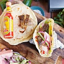 Place the whole garlic bulb in the oven for 1 hour, or until softened, then remove. Zalmtaco S Jamie Oliver Salmon Tacos Salmon Tacos Recipe Fish Recipes