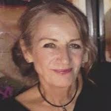 Karen Tutt's Instagram, Twitter & Facebook