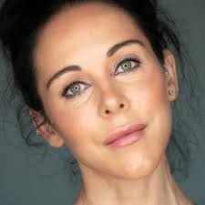 Cat Woods (@Catty_Tweeter)