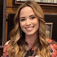 Belinda Fletcher's Instagram, Twitter & Facebook