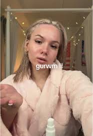 How Old Is Lucie Noelle