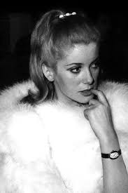 Buying 'My Wife' A Cartier Baignoire 1920