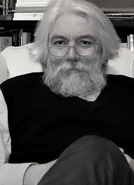 A certi livelli sociali, sono stati somministrati falsi vaccin Alessandro Meluzzi Autore Altaforte Edizioni