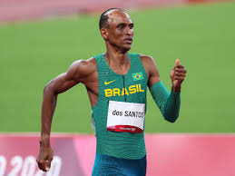 Jun 25, 2021 · ela começou correndo revezamentos, mas passou para as barreiras em 2015. Mpbhvelckwqhim