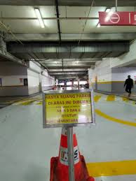 Diatas angka psikologis = ada senyum diwajah planter, sedangkan dibawah angka psikologis = ada kerutan dikening planter. Terminal Bersepadu Selatan Tbs On Twitter Parking Notice To Minimise Operations At Tbs All Our Valued Customers Can Park At Level 1 Parking Lot Parking Lot At Level 4 Is Still