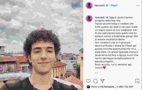 Al momento tancredi ha iniziato la sua corsa al serale. 3pojgfyztvskm