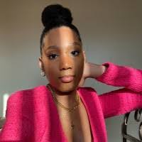 Briana Lewis's Instagram, Twitter & Facebook