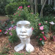 HomeStyles Muggly's Aunt Minnie Face Statue Planter & Reviews