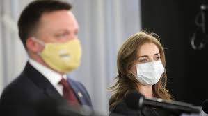 Hołownia był pytany na konferencji prasowej, czy wraz z zapowiadanym stowarzyszeniem polska 2050 weźmie udział w następnych wyborach parlamentarnych. Joanna Mucha Dolacza Do Polski 2050 Lubelski Lider Rezygnuje Wiadomosci